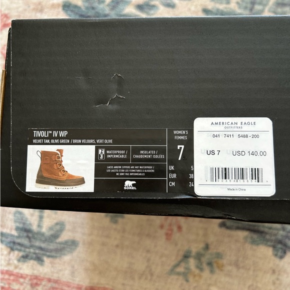 sorel winter boots - Picture 5 of 5